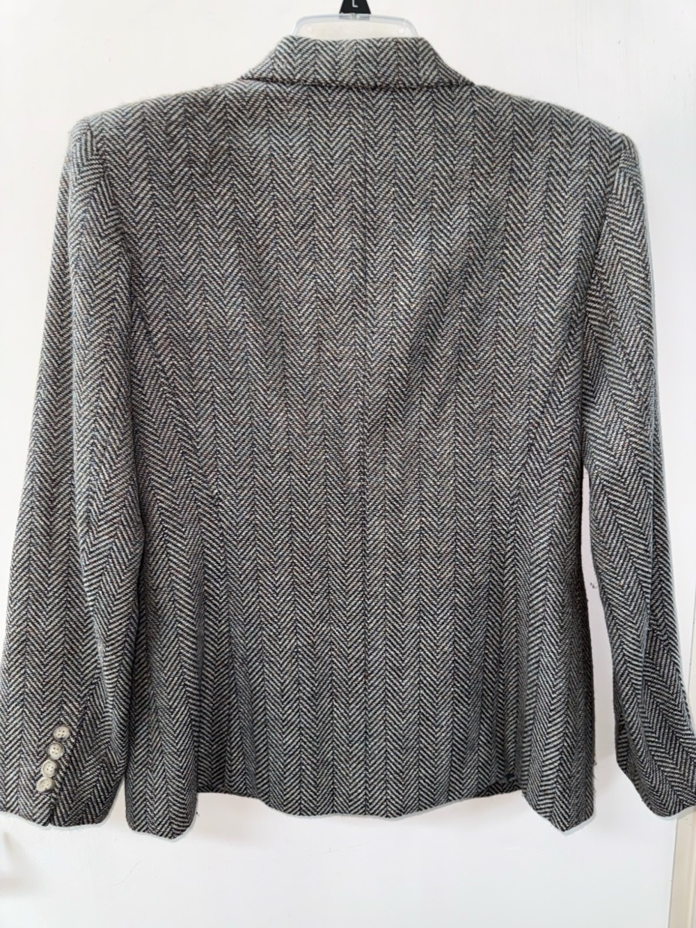 Vintage Burberry's Herringbone blazer - Picture 3 of 5